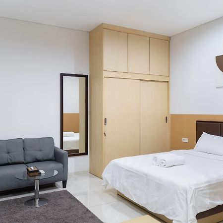Hotel Cove Mk House Senopati Dżakarta Zewnętrze zdjęcie